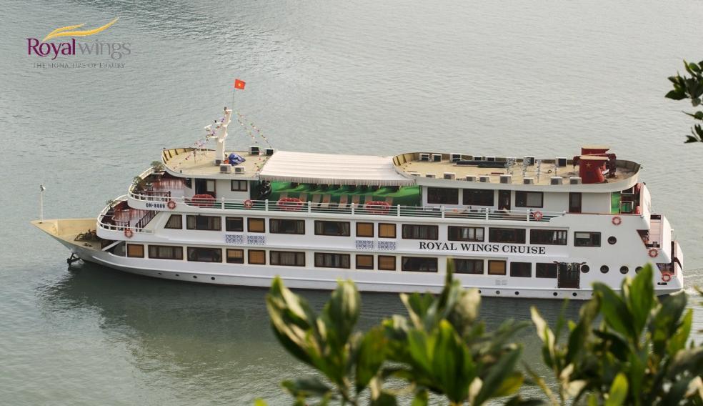 Best price for 2 day/1 night cruise with Royal wings Halong