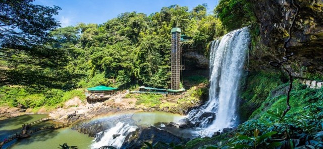 Dambri waterfall
